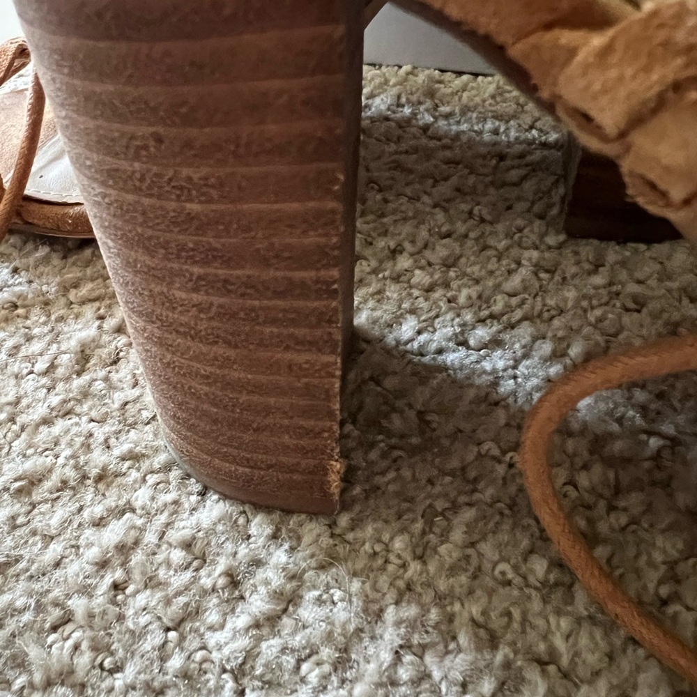 BCBGeneration Heels - Picture 4 of 4